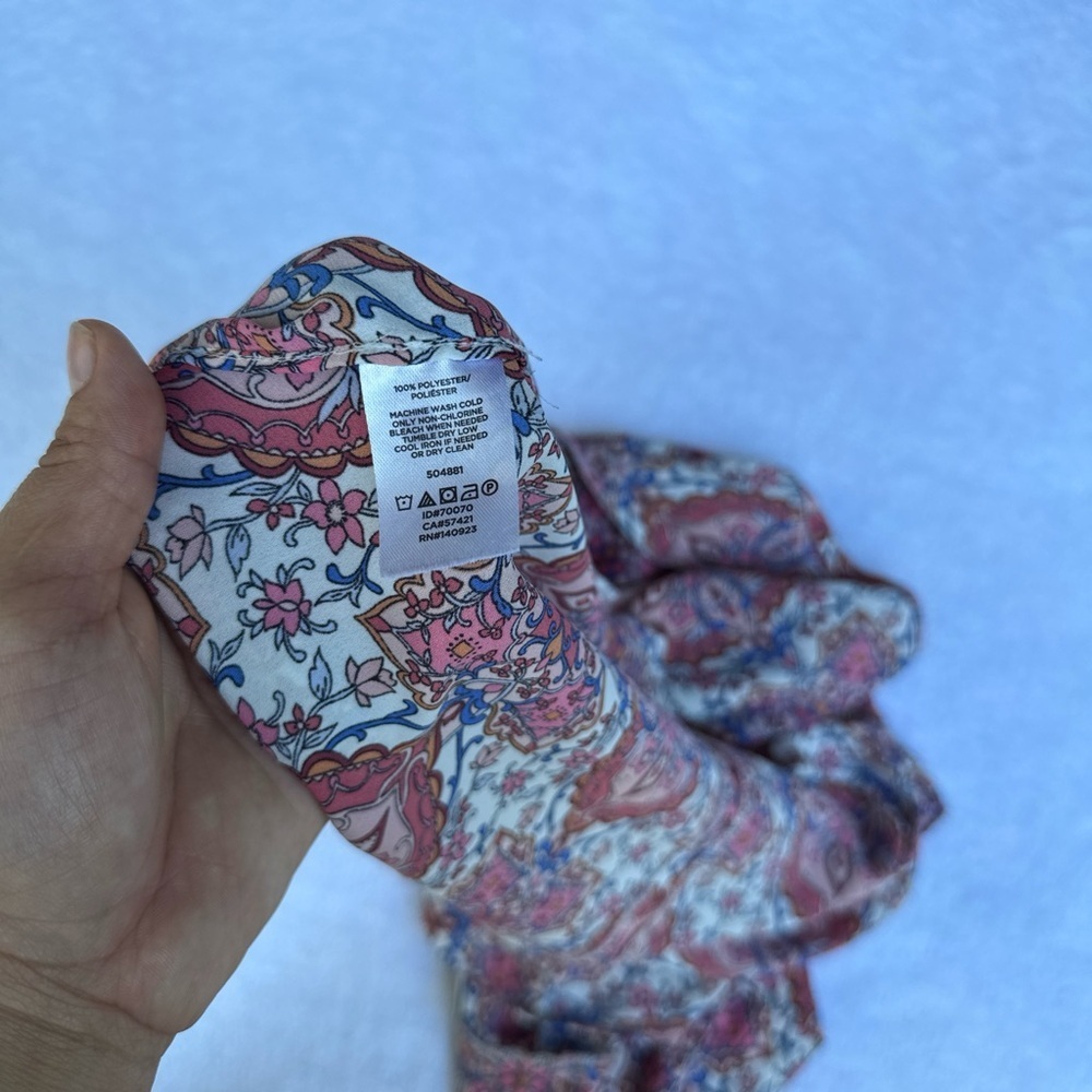 LOFT women’s  Multicolor Patterned Blouse size M - Picture 7 of 9